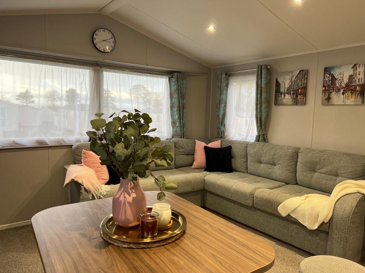 Lovely 3 Bedroom Holiday Home In Seton Sand Caravan Park Wi-Fi Xbox EDI Eksteriør billede
