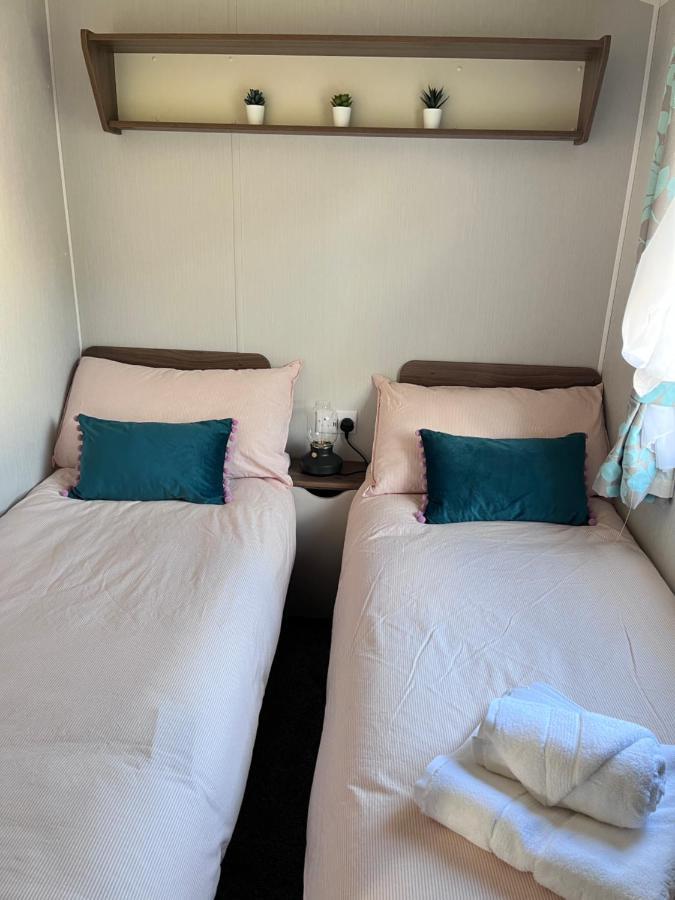 Lovely 3 Bedroom Holiday Home In Seton Sand Caravan Park Wi-Fi Xbox EDI Eksteriør billede
